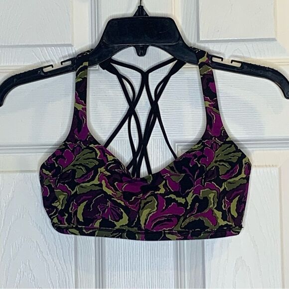 Lululemon Free To Be Zen Sports Bra Size 6 - Picture 1 of 11